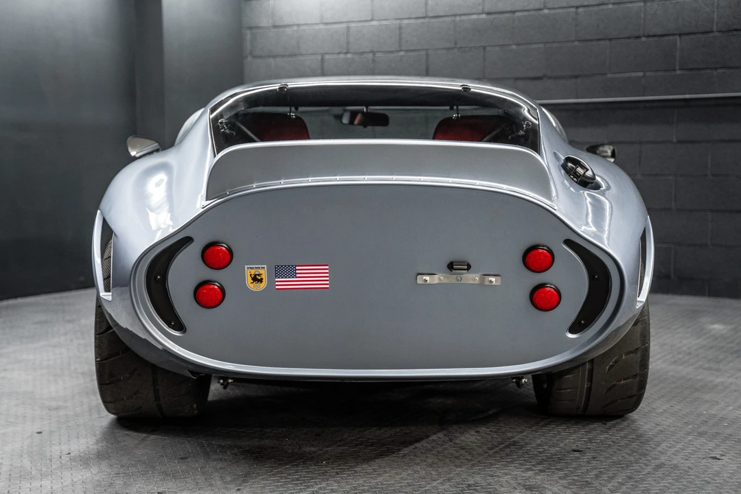 Shelby Daytona Replica - Image 8 of 31
