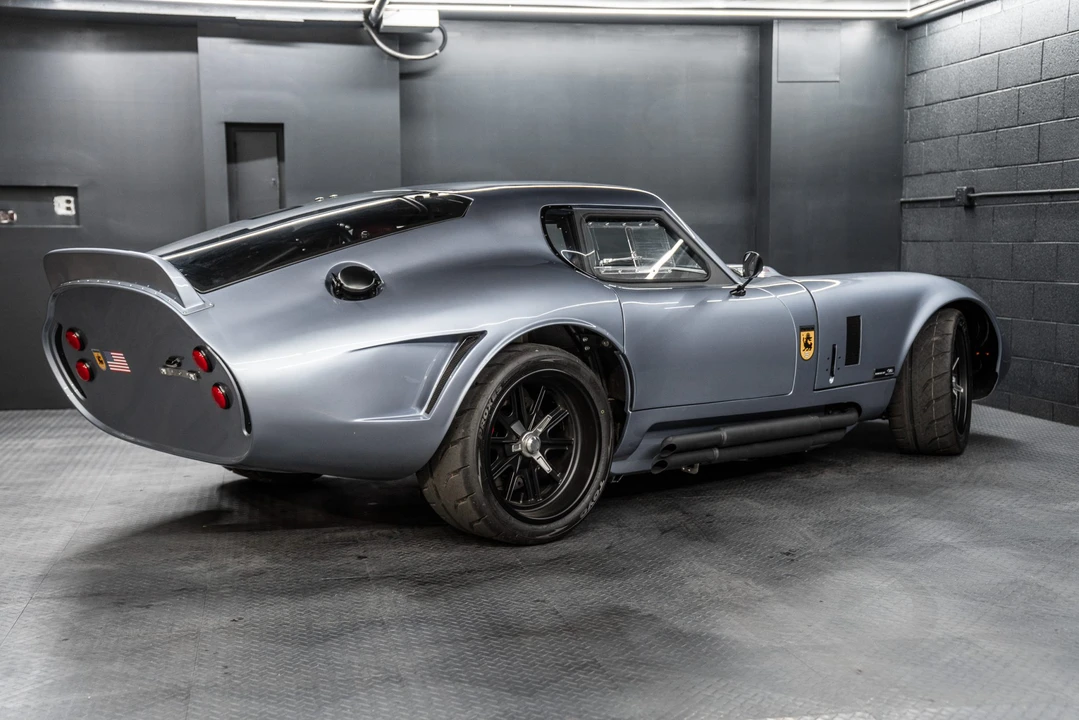 Shelby Daytona Replica - Image 10 of 31