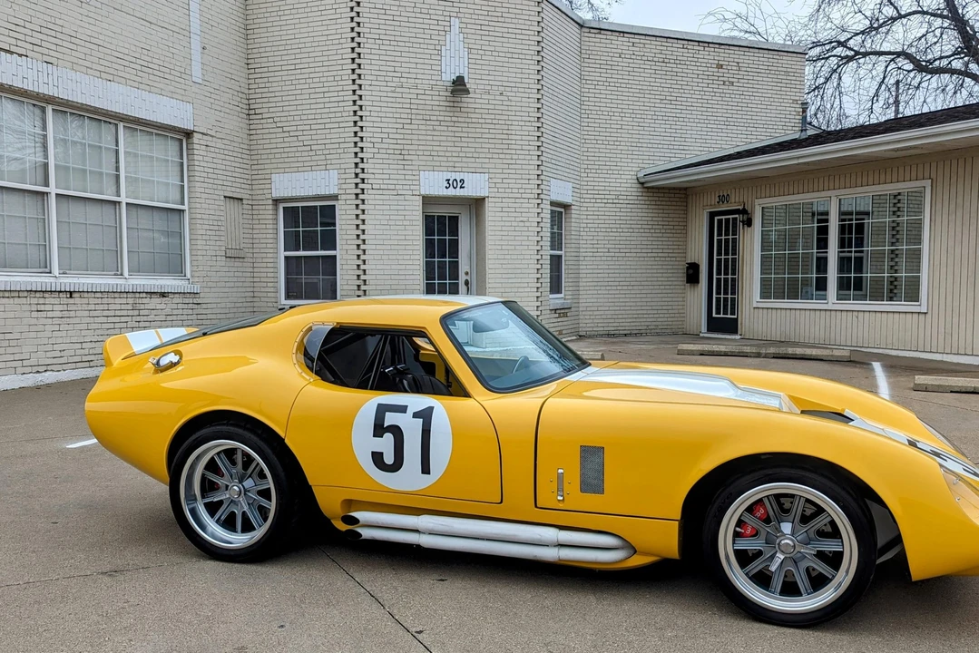 Shelby Daytona Replica - Image 17 of 31