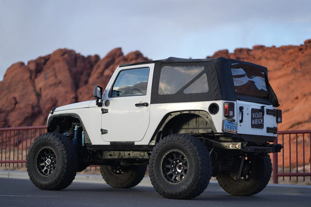 2010 Jeep JK Wrangler - Image 11 of 31