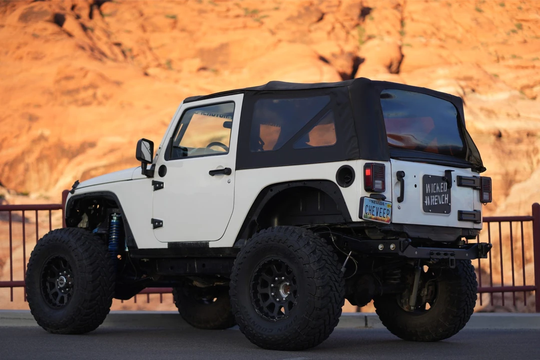 2010 Jeep JK Wrangler - Image 12 of 31