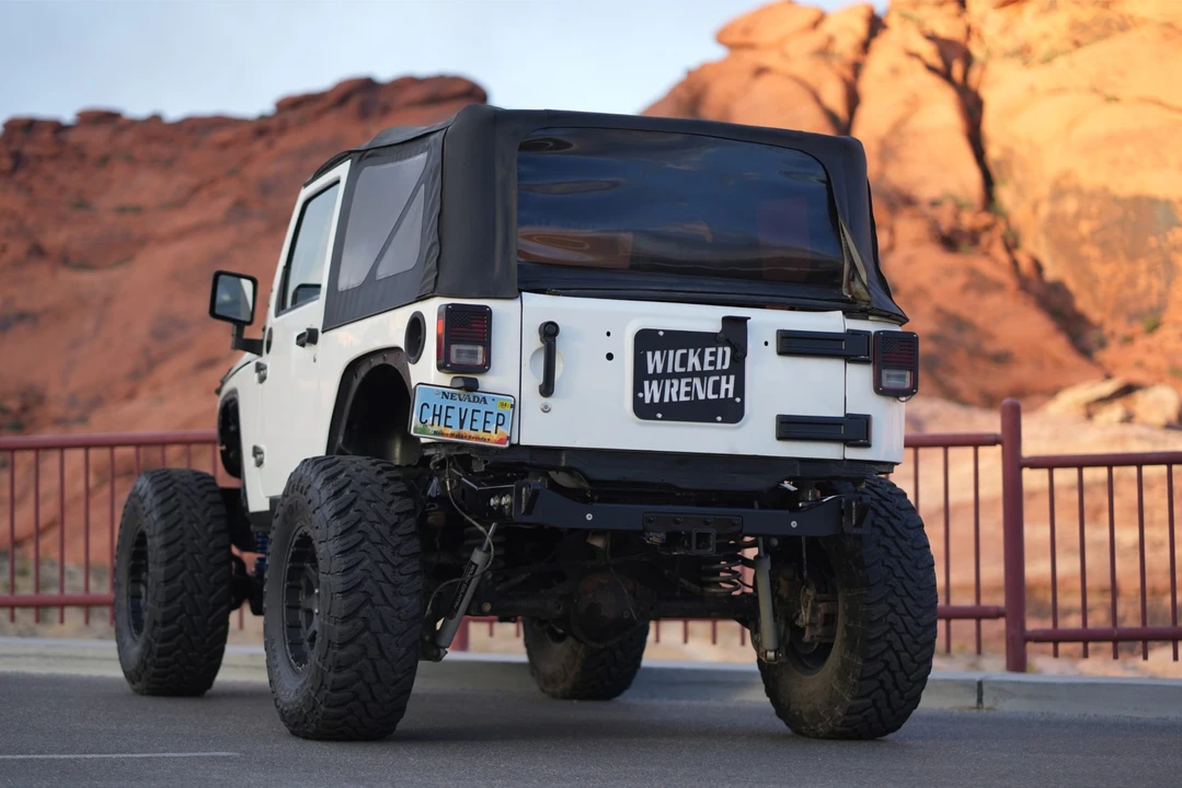 2010 Jeep JK Wrangler - Image 15 of 31