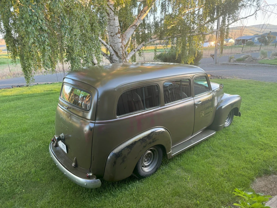 1950 Chevrolet Suburban 3rd Gen - Image 5 of 31