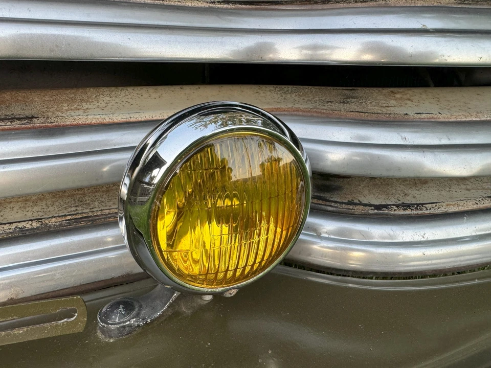 1950 Chevrolet Suburban 3rd Gen - Image 19 of 31