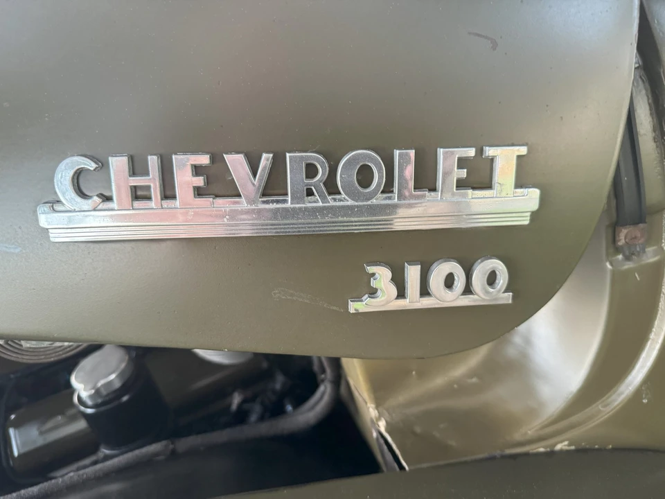 1950 Chevrolet Suburban 3rd Gen - Image 24 of 31