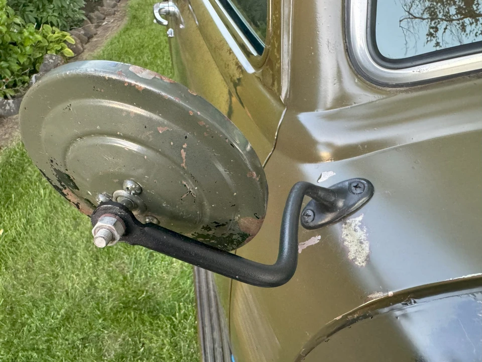1950 Chevrolet Suburban 3rd Gen - Image 25 of 31