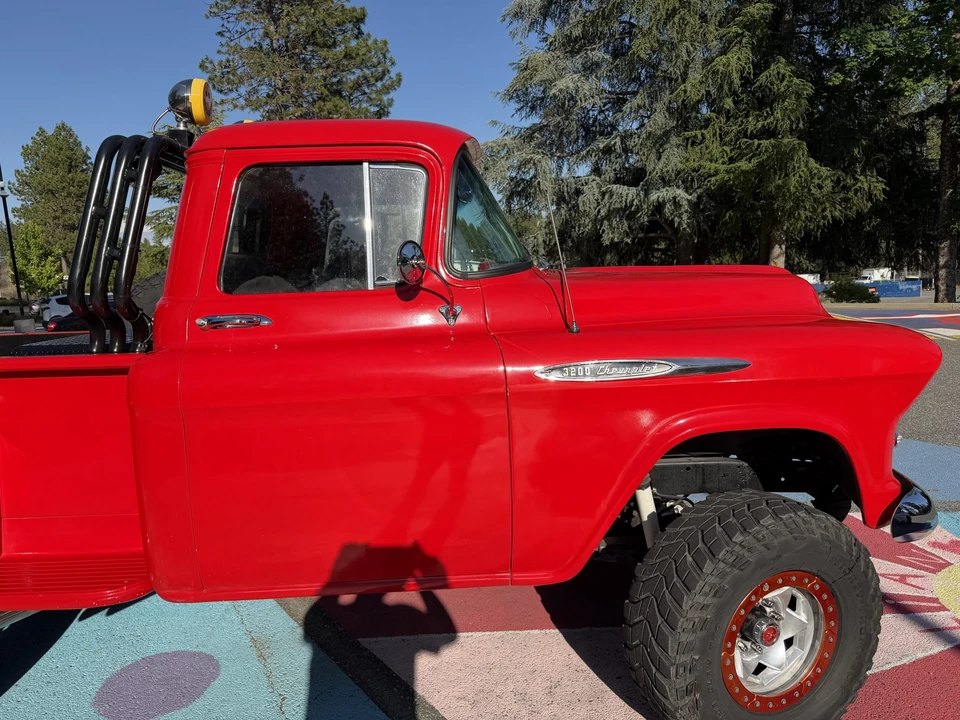 1957 Chevrolet Task Force - Image 25 of 31