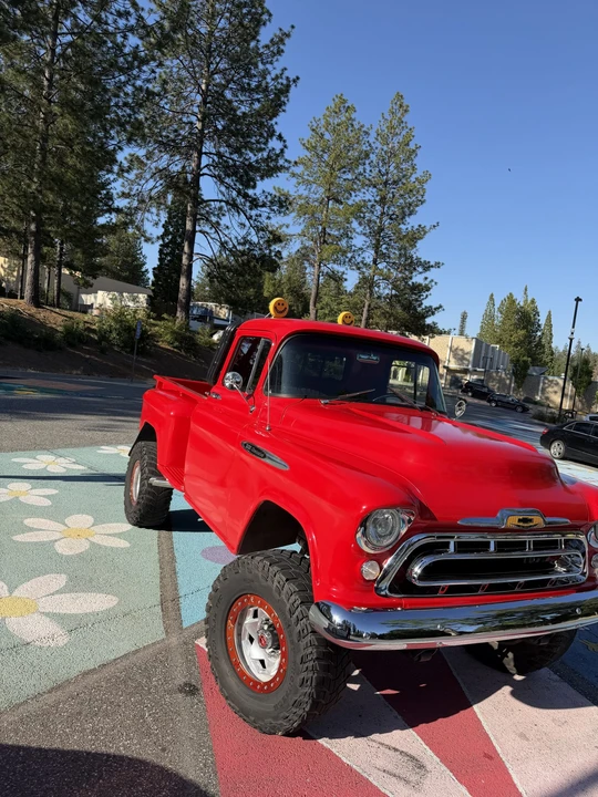 1957 Chevrolet Task Force - Image 17 of 31