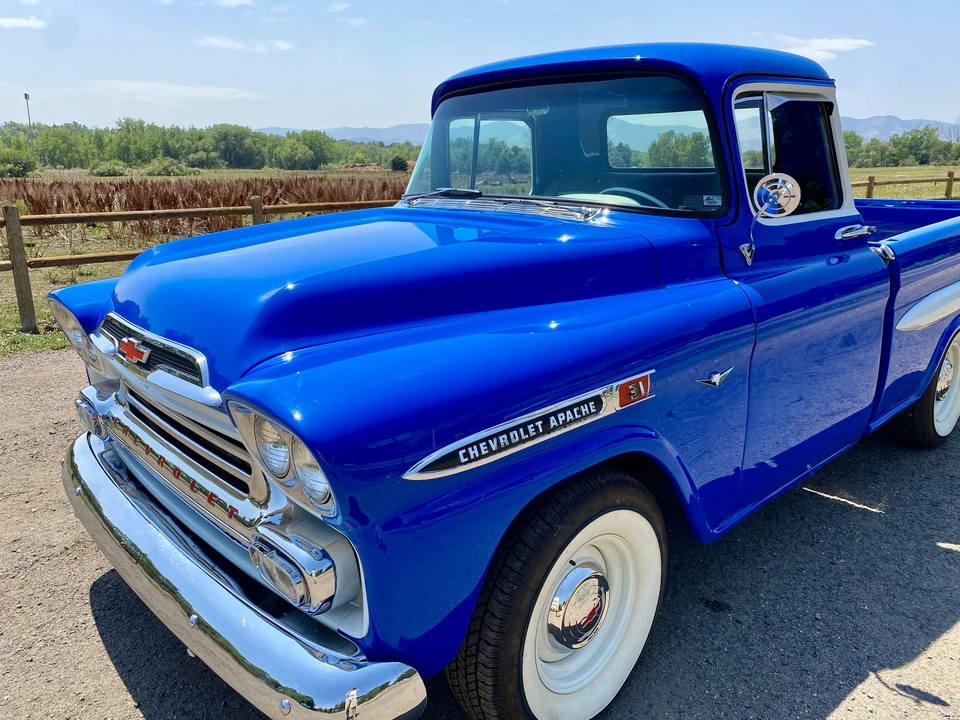 1959 Chevrolet Task Force - Image 24 of 31