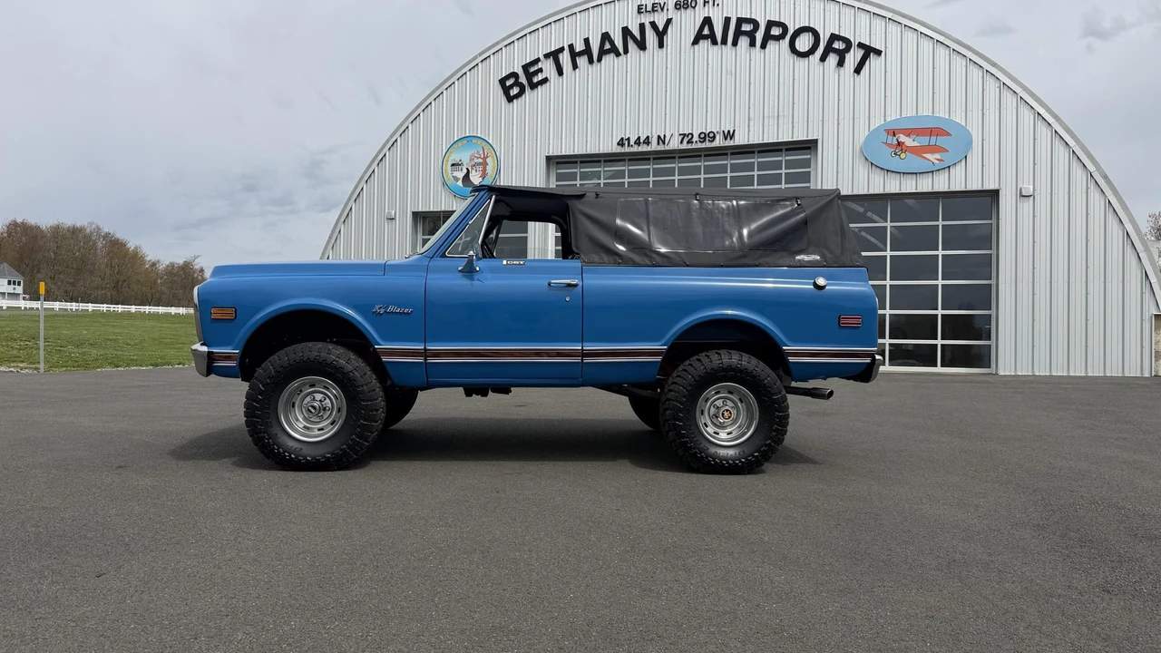 1972 Chevrolet K5 Blazer 1st Gen - Image 24 of 31