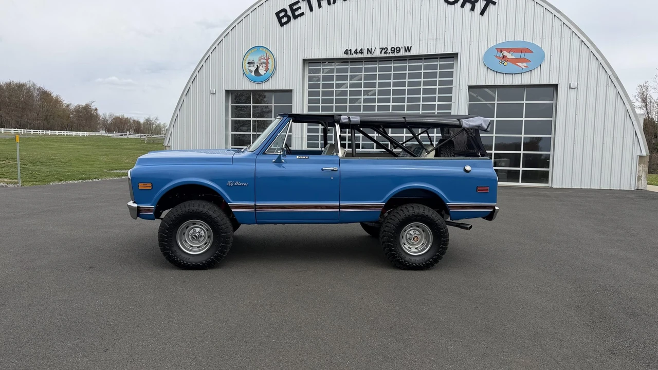 1972 Chevrolet K5 Blazer 1st Gen - Image 23 of 31