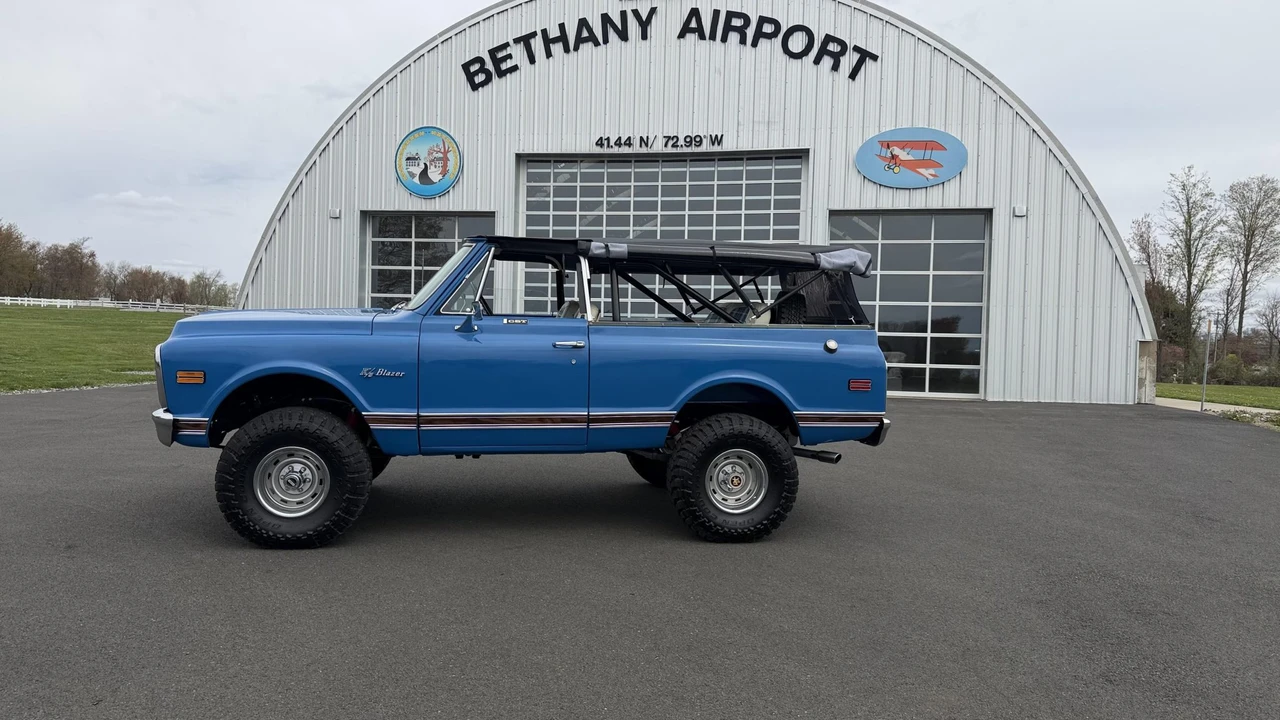 1972 Chevrolet K5 Blazer 1st Gen - Image 25 of 31