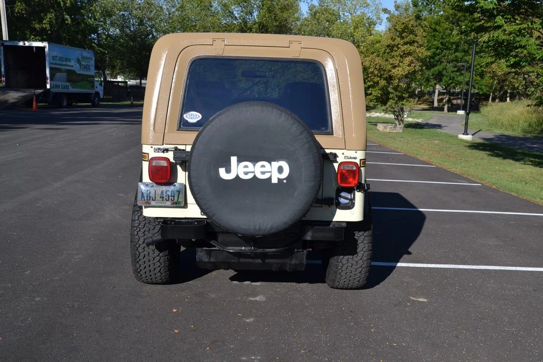 1986 Jeep CJ7 - Image 8 of 31