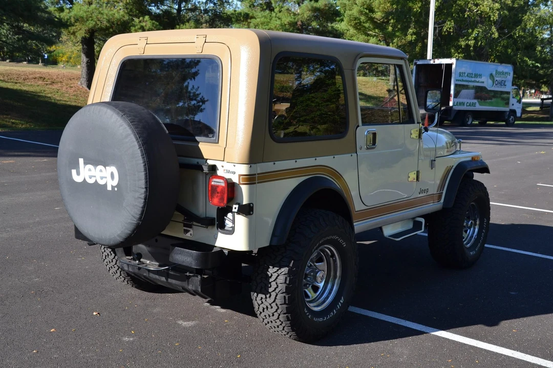 1986 Jeep CJ7 - Image 9 of 31