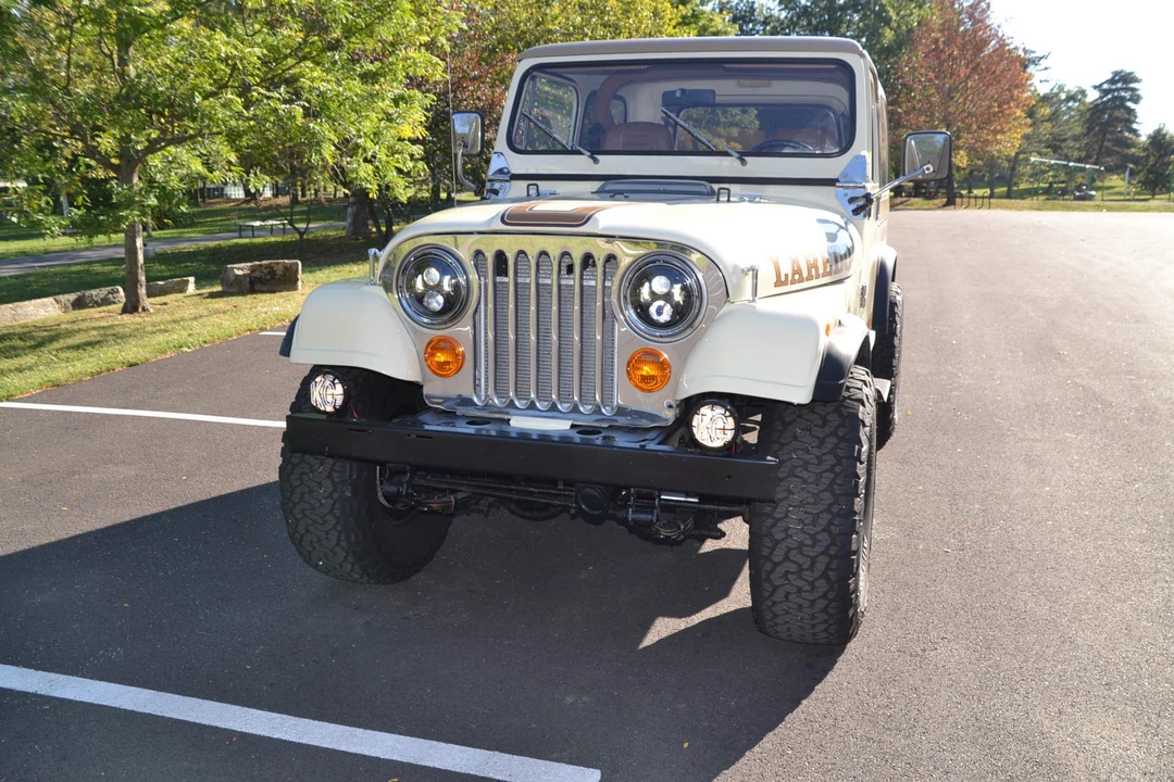 1986 Jeep CJ7 - Image 2 of 31
