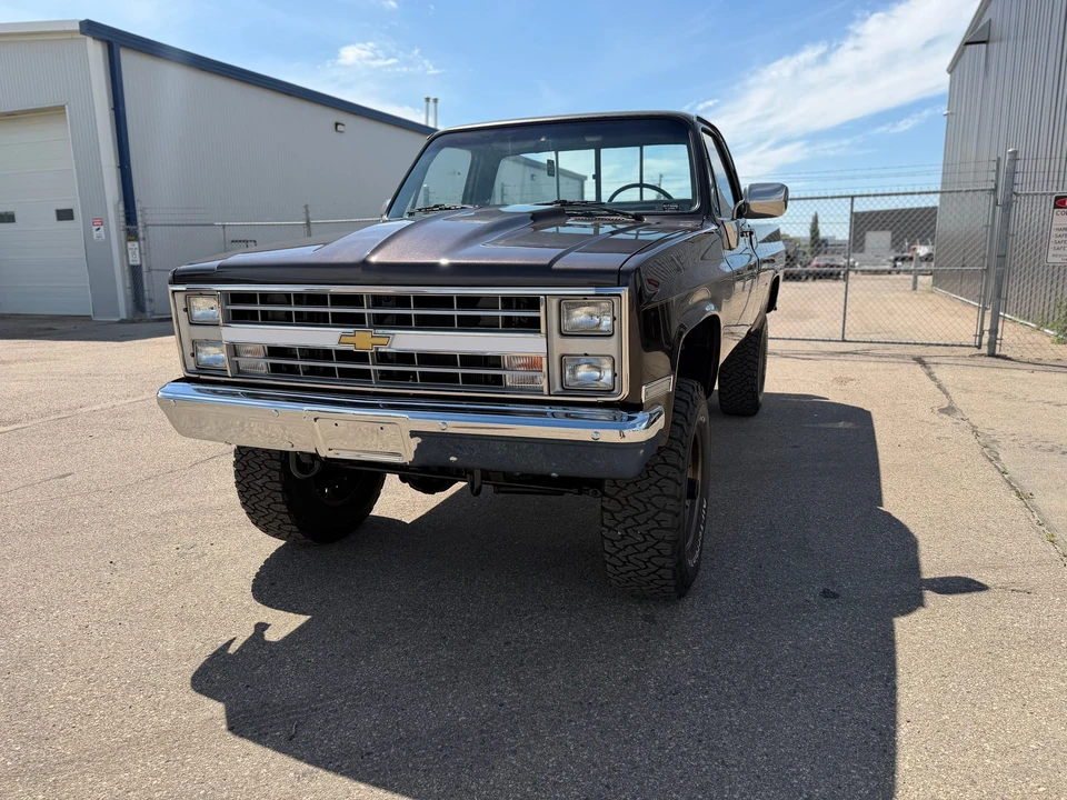 1987 Chevrolet C/K 3rd Gen - Image 4 of 31