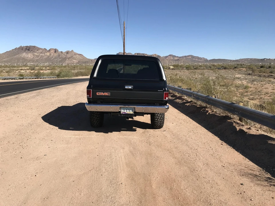 1987 GMC Jimmy 2nd Gen - Image 21 of 31