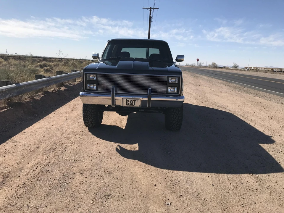 1987 GMC Jimmy 2nd Gen - Image 2 of 31