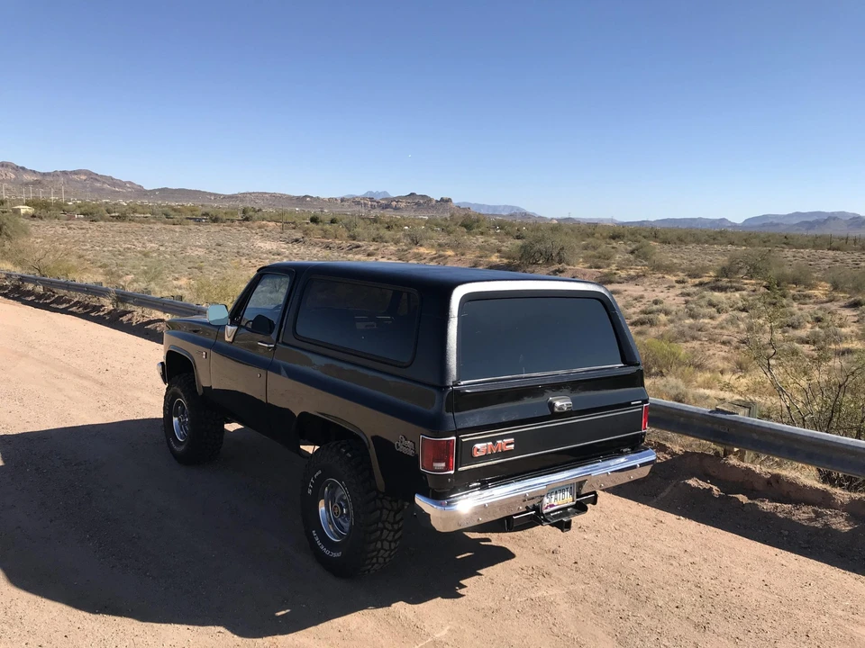 1987 GMC Jimmy 2nd Gen - Image 16 of 31