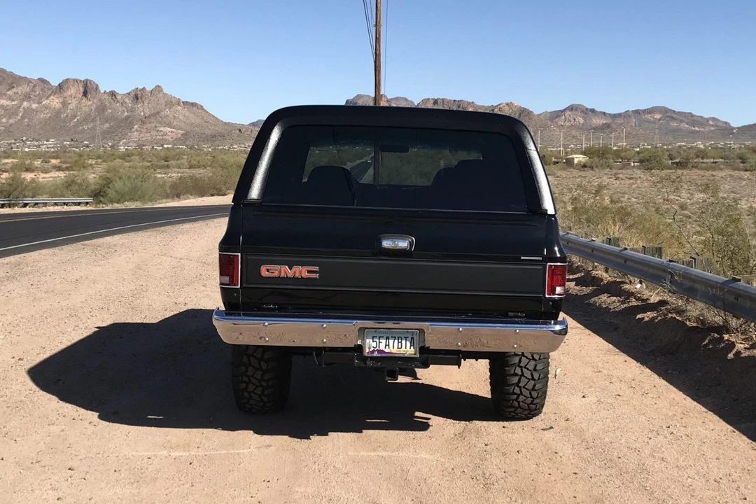 1987 GMC Jimmy 2nd Gen - Image 23 of 31