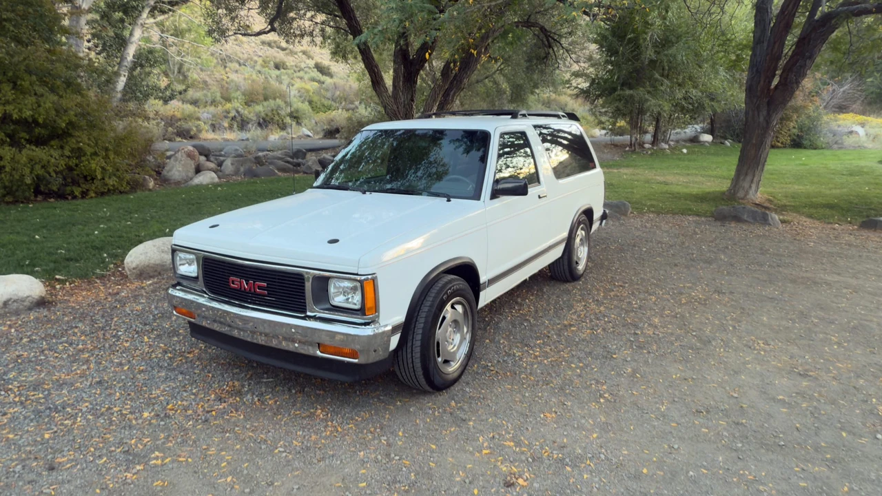 1993 GMC S-15 Jimmy 2nd Gen - Image 3 of 31