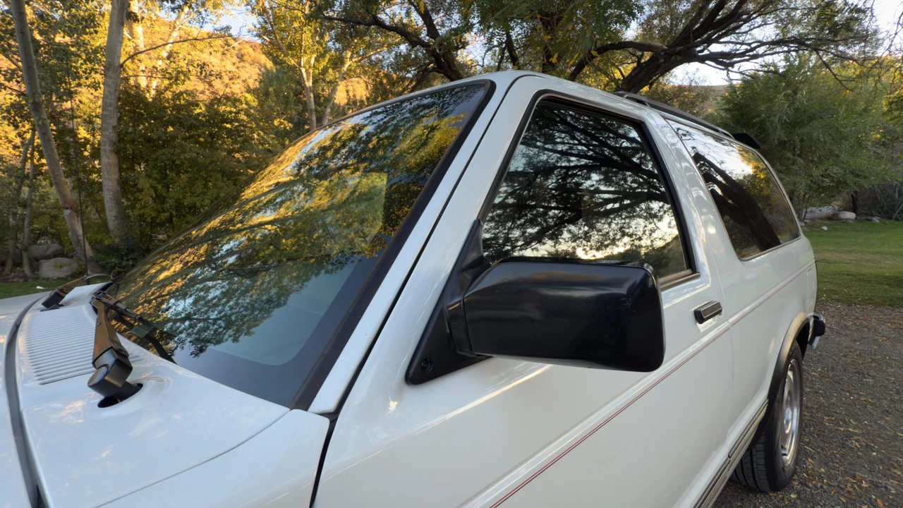 1993 GMC S-15 Jimmy 2nd Gen - Image 21 of 31