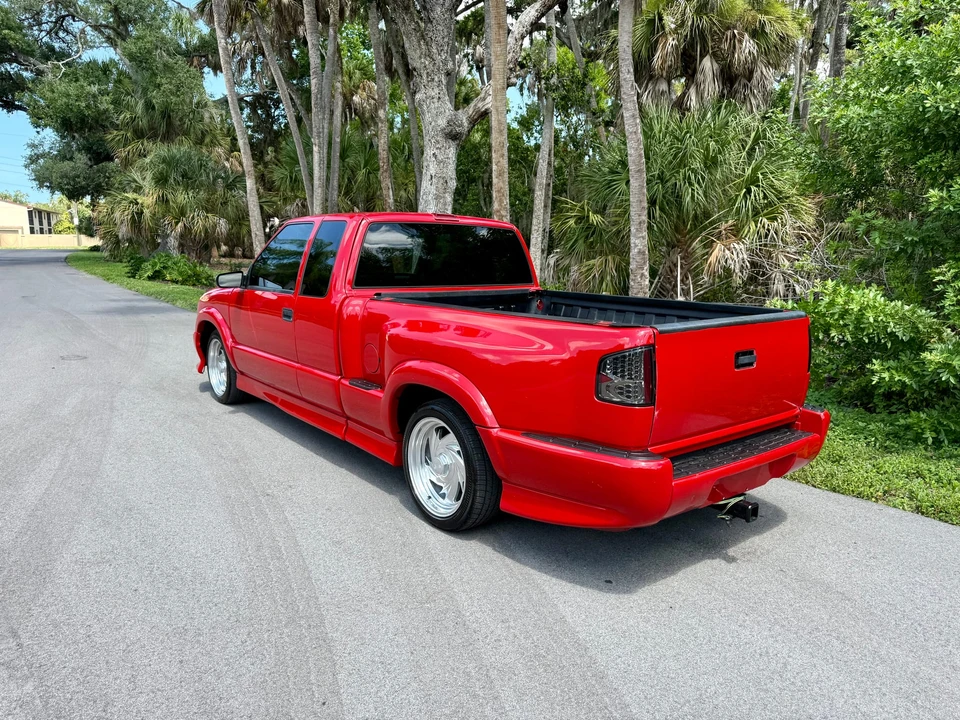 1999 Chevrolet S-10 - Image 6 of 31