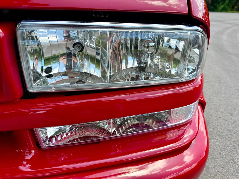 1999 Chevrolet S-10 - Image 25 of 31