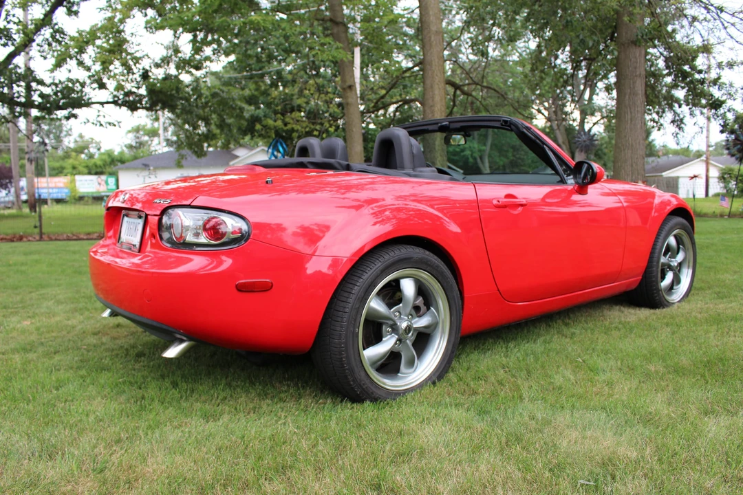 2006 Mazda NC MX-5 Miata - Image 6 of 31