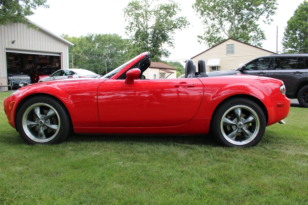 2006 Mazda NC MX-5 Miata - Image 3 of 31