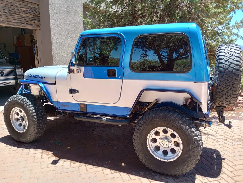 Jeep CJ7 - Image 11 of 31