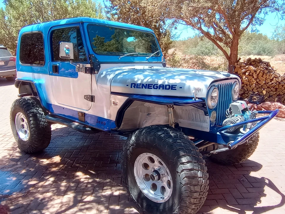 Jeep CJ7 - Image 2 of 31