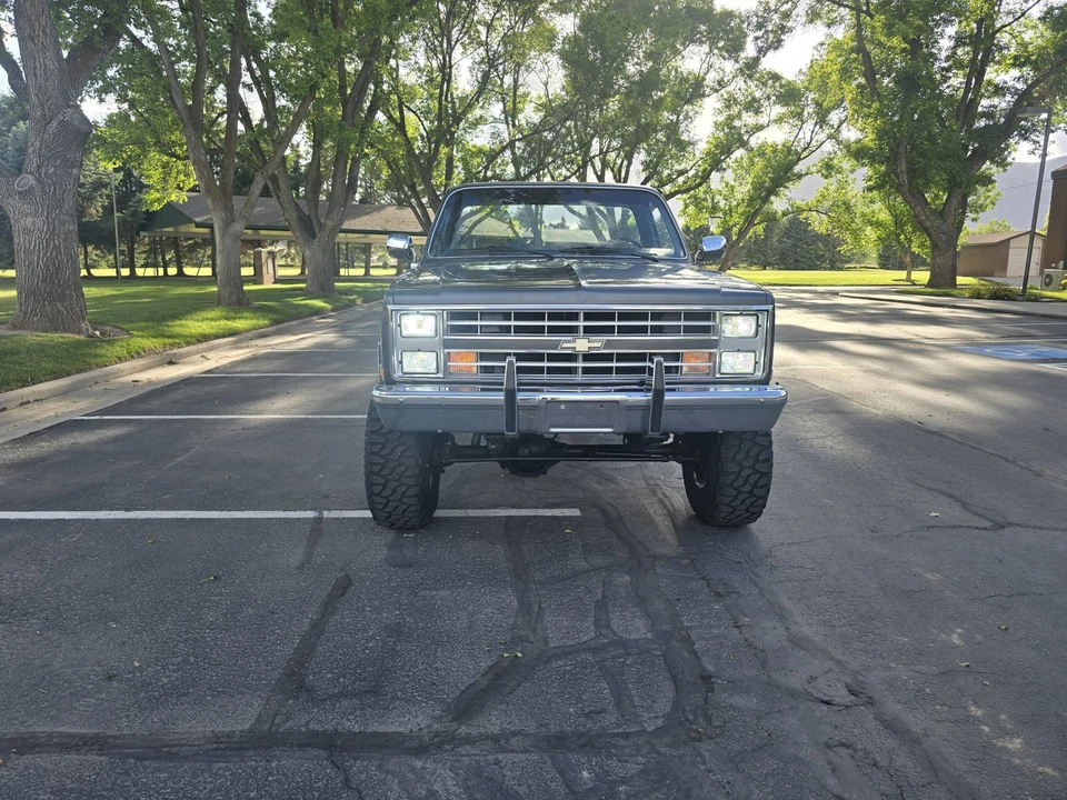 1986 Chevrolet C/K 3rd Gen - Image 2 of 31