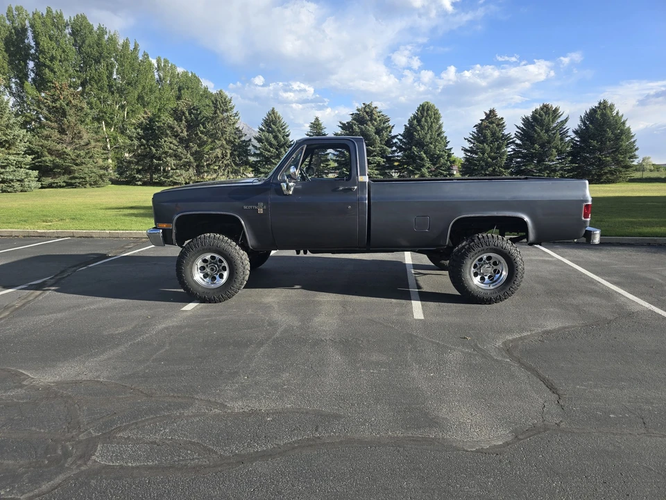 1986 Chevrolet C/K 3rd Gen - Image 4 of 31