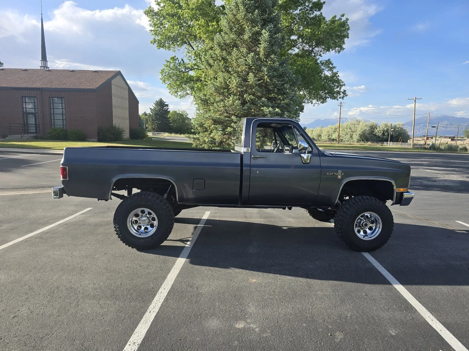1986 Chevrolet C/K 3rd Gen - Image 11 of 31
