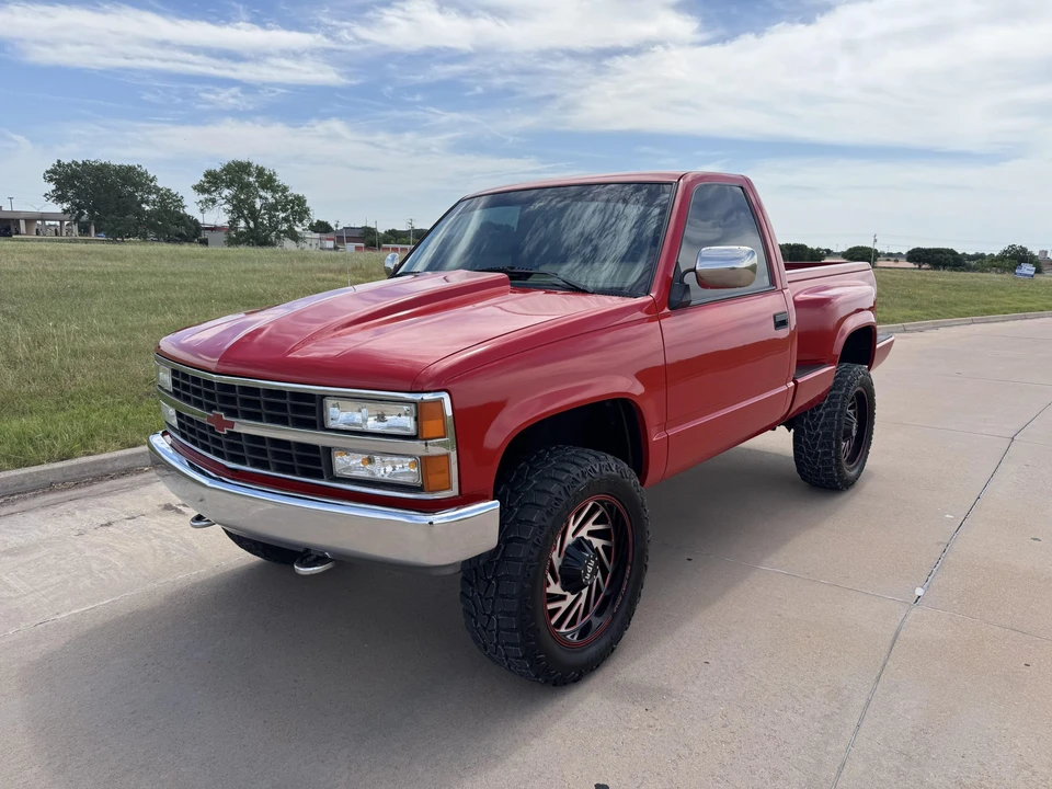 1989 Chevrolet C/K 4th Gen - Image 2 of 31