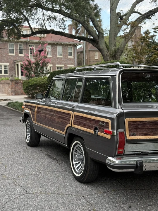 1990 Jeep SJ Grand Wagoneer - Image 29 of 31