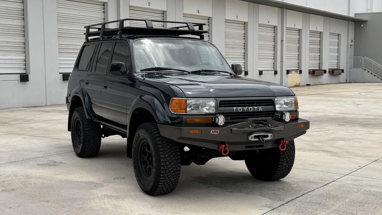 1993 Toyota J80 Land Cruiser - Image 18 of 31