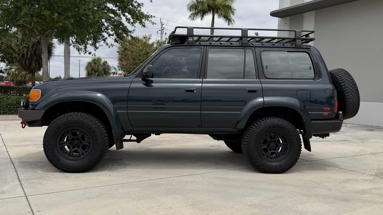1993 Toyota J80 Land Cruiser - Image 7 of 31