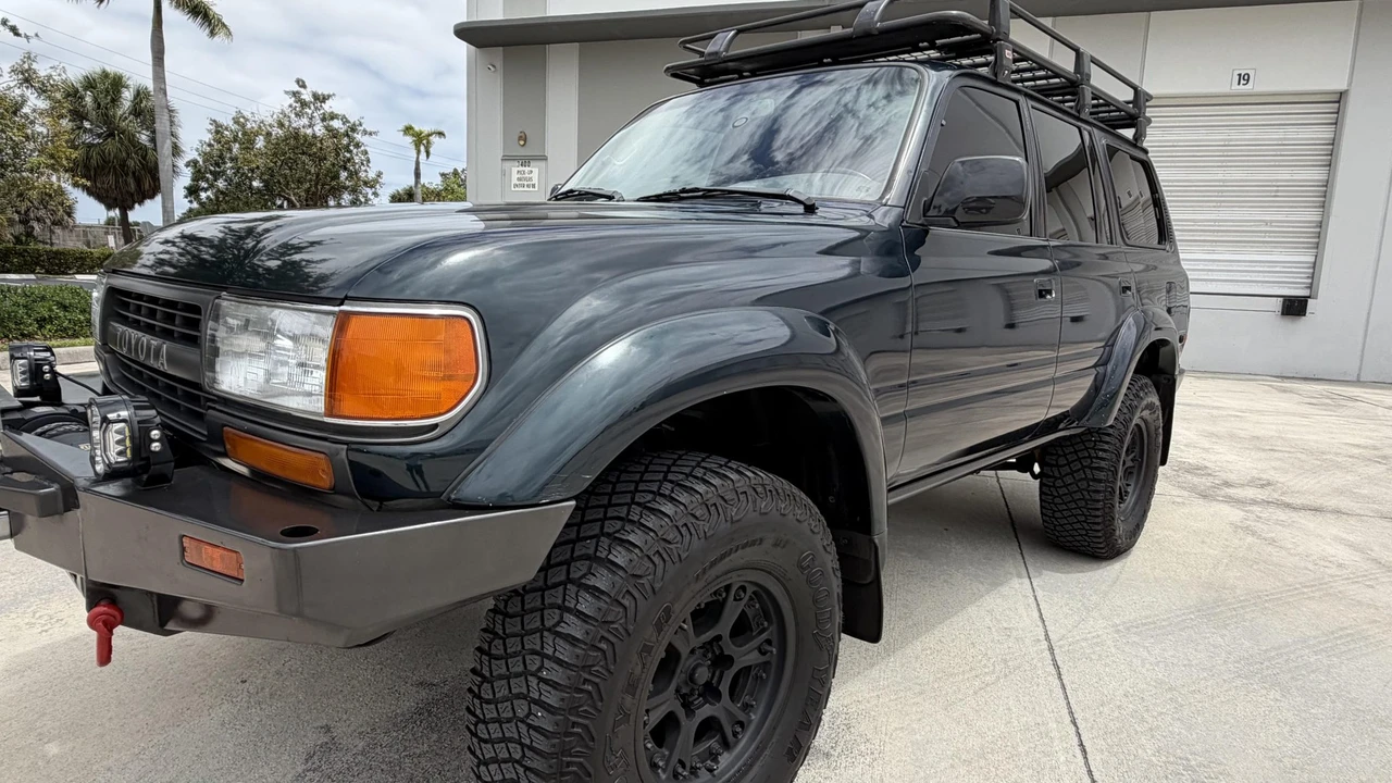 1993 Toyota J80 Land Cruiser - Image 23 of 31
