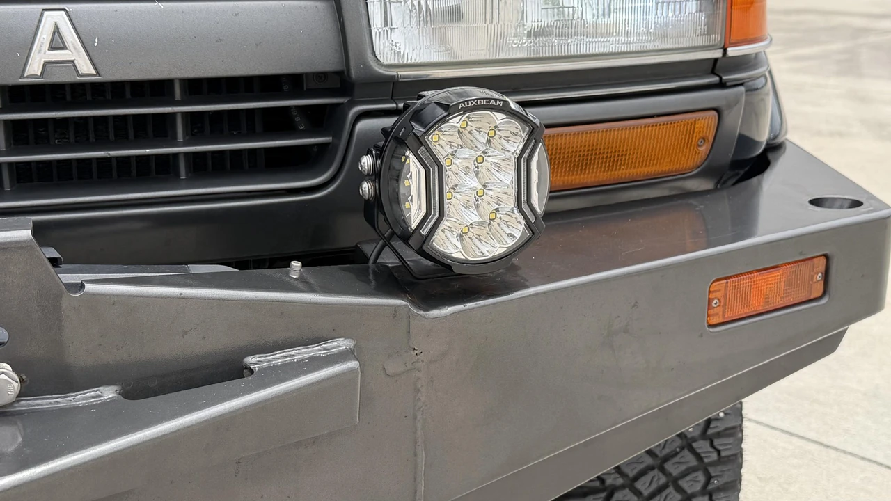 1993 Toyota J80 Land Cruiser - Image 28 of 31