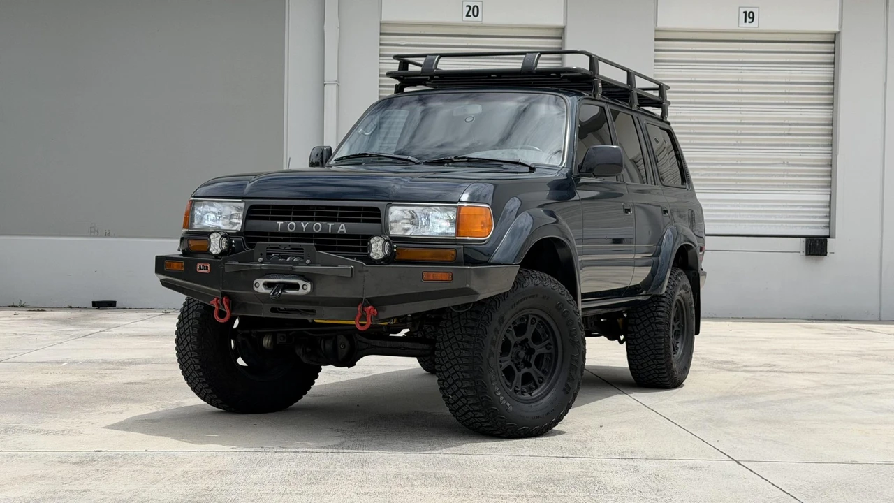1993 Toyota J80 Land Cruiser - Image 4 of 31