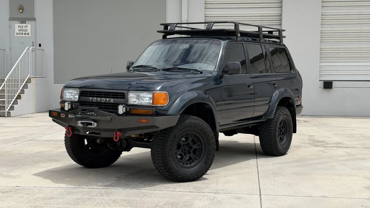 1993 Toyota J80 Land Cruiser - Image 6 of 31