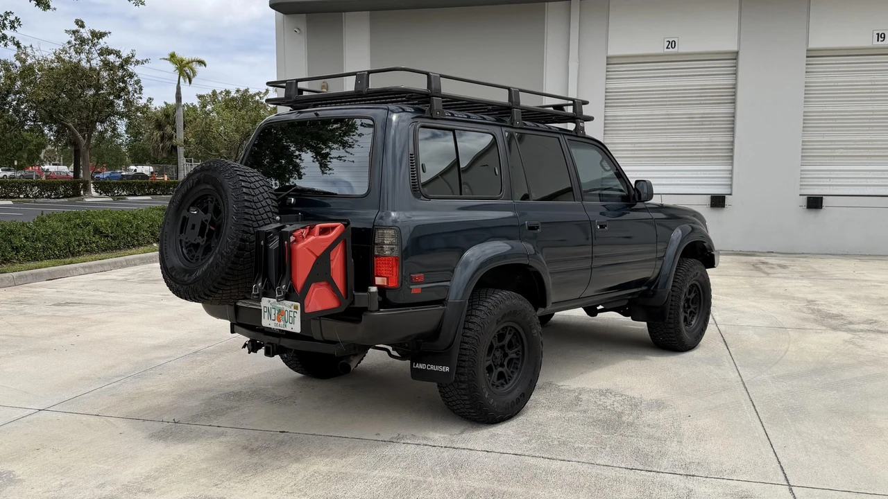 1993 Toyota J80 Land Cruiser - Image 13 of 31