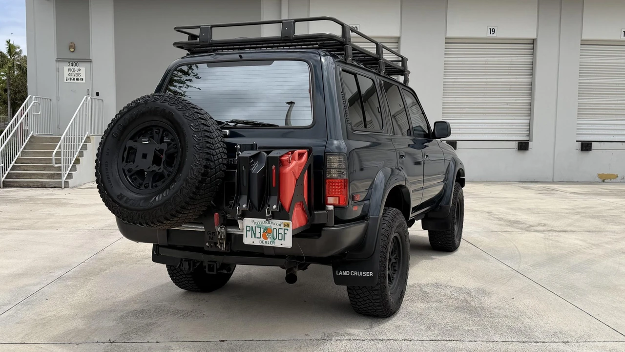 1993 Toyota J80 Land Cruiser - Image 11 of 31