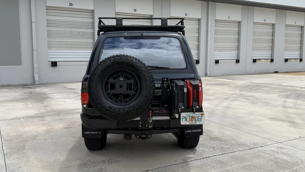 1993 Toyota J80 Land Cruiser - Image 10 of 31