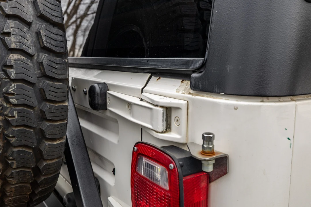 2001 Jeep TJ Wrangler - Image 29 of 31