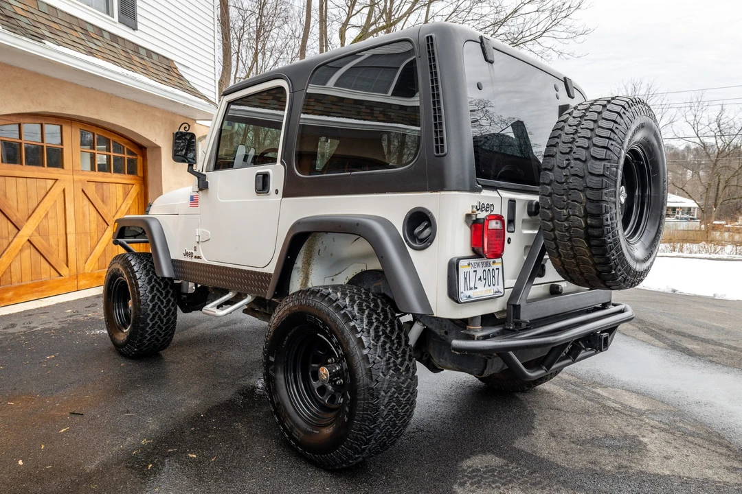 2001 Jeep TJ Wrangler - Image 8 of 31