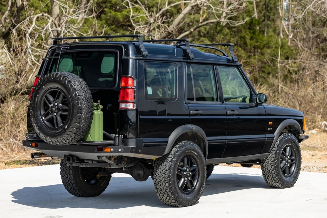 2002 Land Rover Discovery 2nd Gen - Image 2 of 8