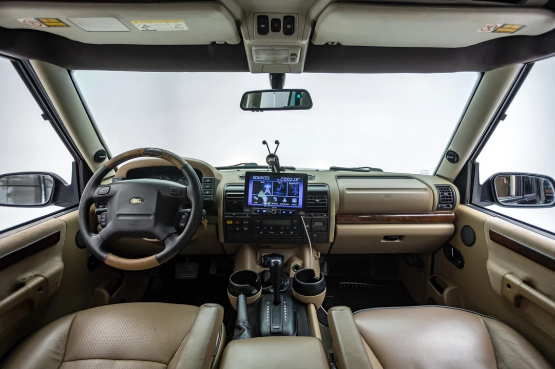 2002 Land Rover Discovery 2nd Gen - Image 5 of 8